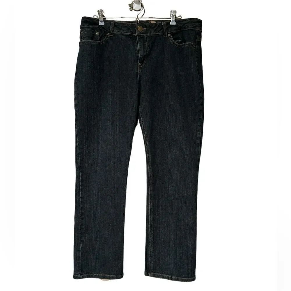 Beau Petite Woman’s Jeans Size 14P